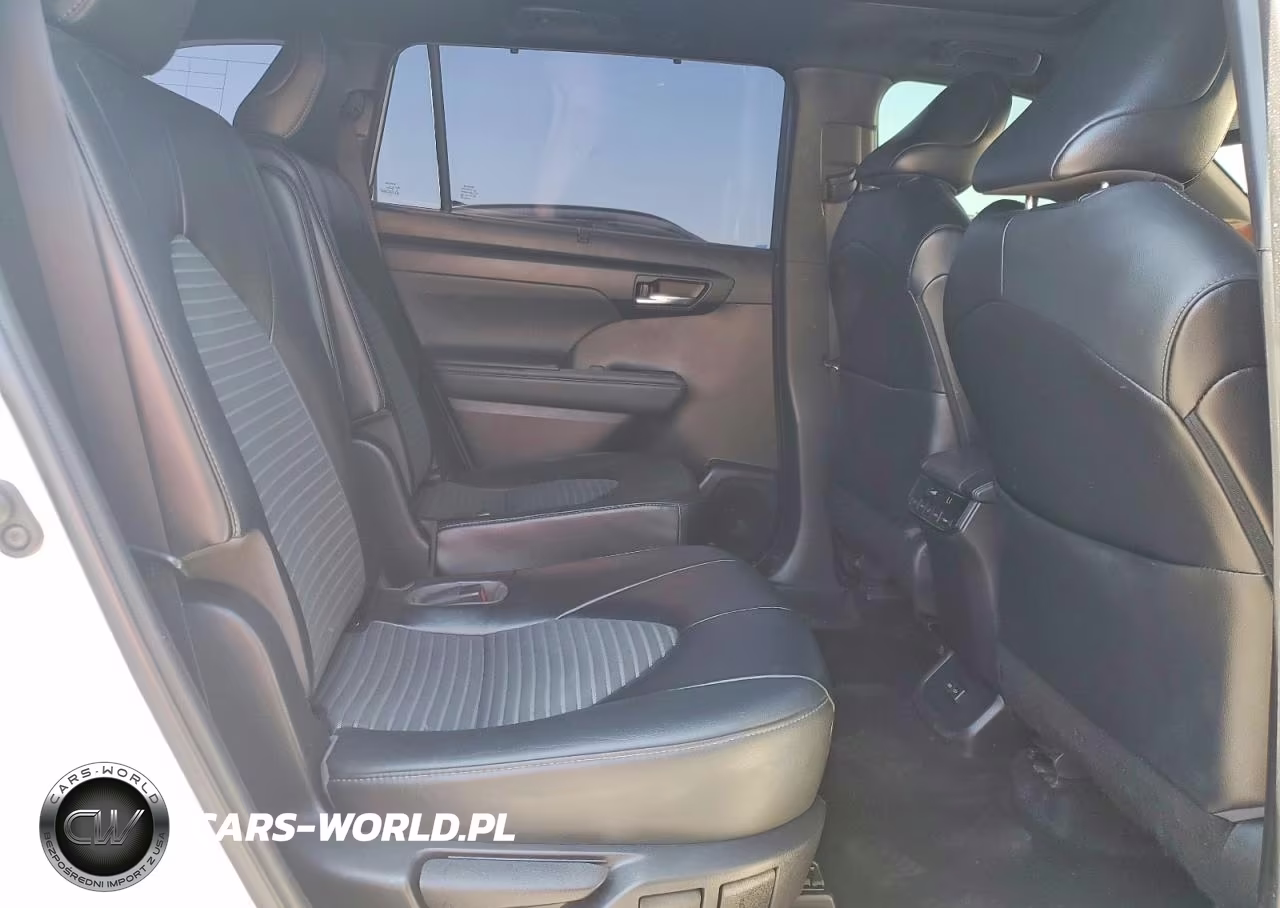 2022 Toyota Highlander Xse VIN:5TDLZRAH8NS132598 - 11