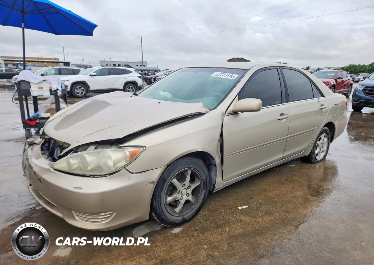2005 Toyota Camry Le – zdjęcie 1 z 12