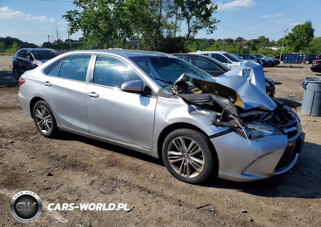 2017 Toyota Camry Se VIN:4T1BF1FKXHU352895 - 4