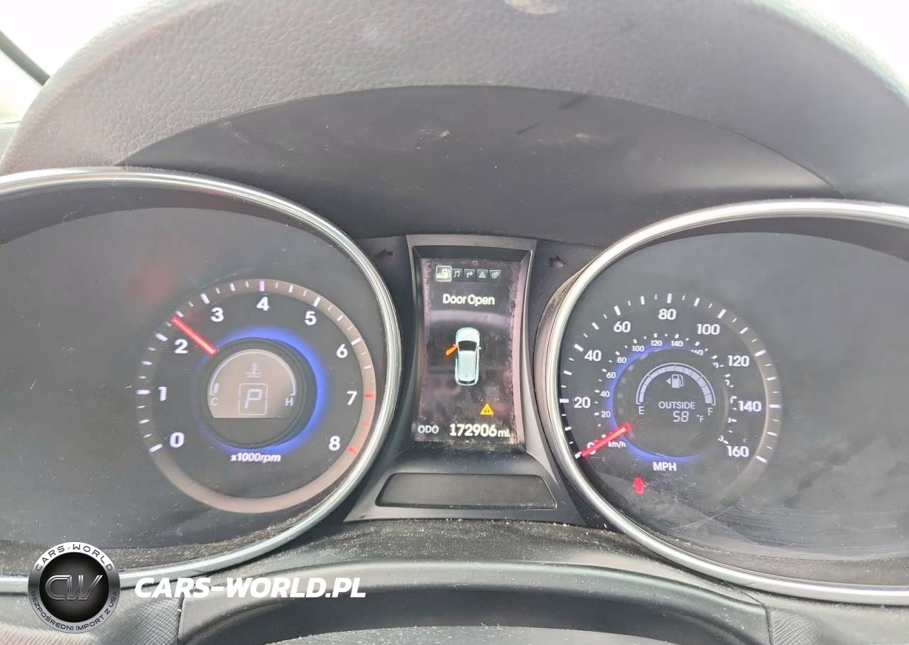 2016 Hyundai Santa Fe Se VIN:KM8SR4HF1GU136618 - 9