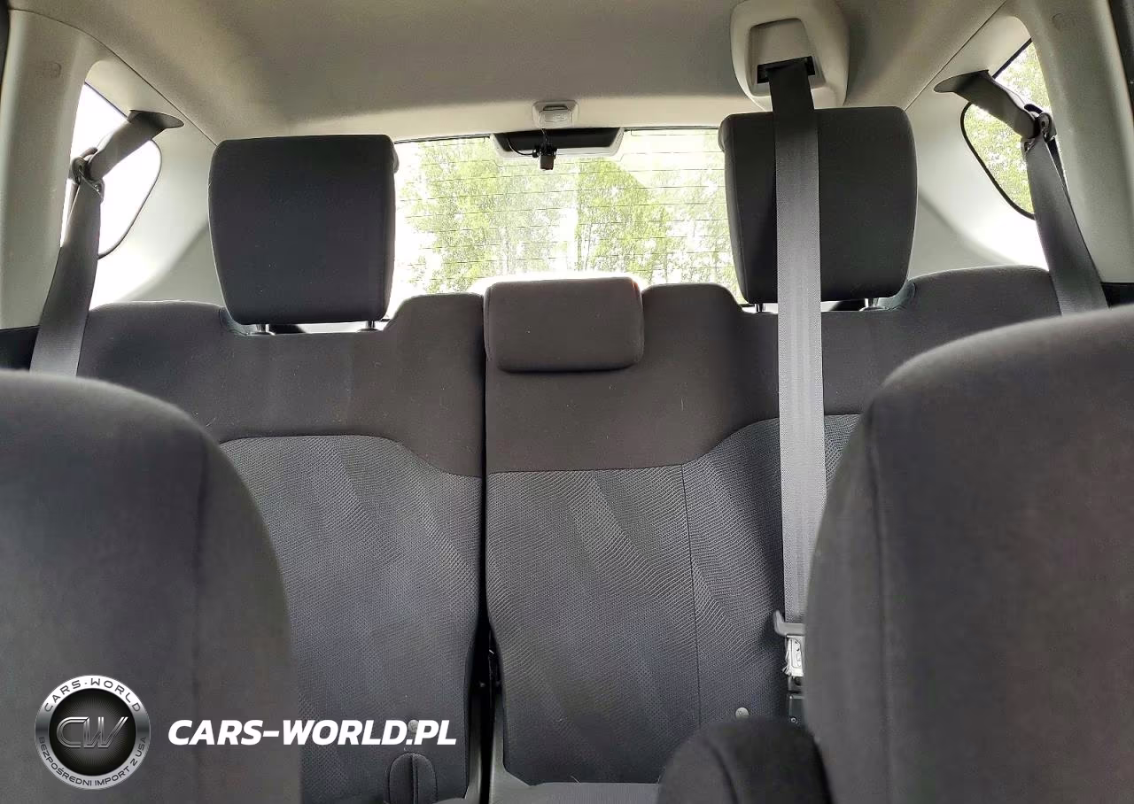 2011 Honda Fit Sport VIN:JHMGE8H6XBC022532 - 10