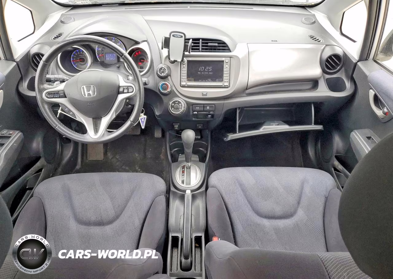2011 Honda Fit Sport VIN:JHMGE8H6XBC022532 - 8