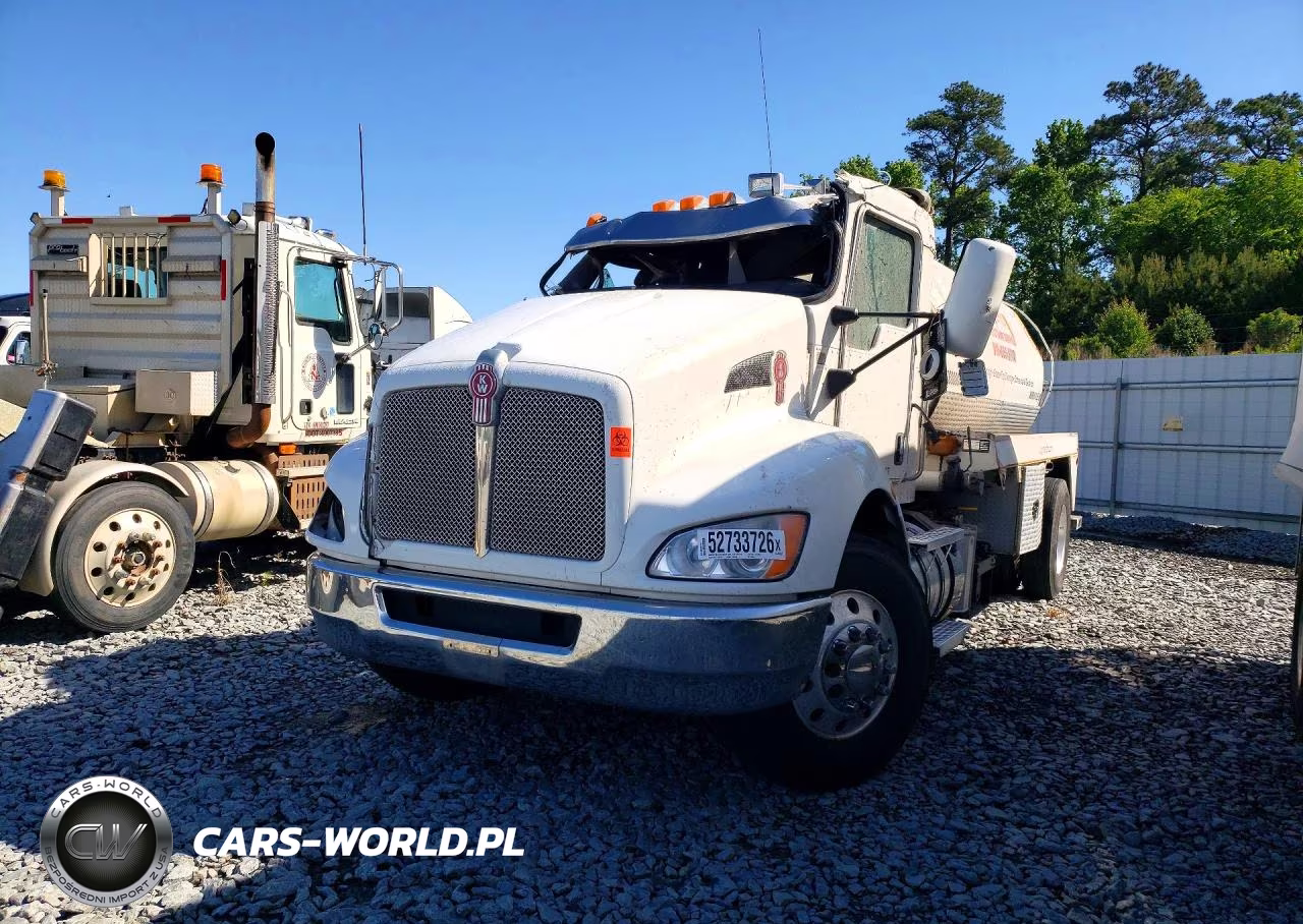 2022 Kenworth T370 Tank Truck