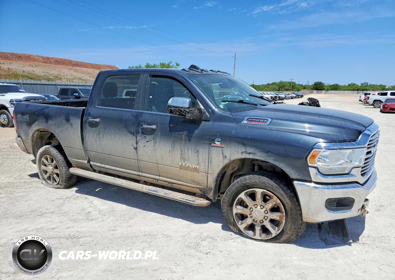 2020 Ram 2500 Big Horn VIN:3C6UR5DL0LG303862 - 4