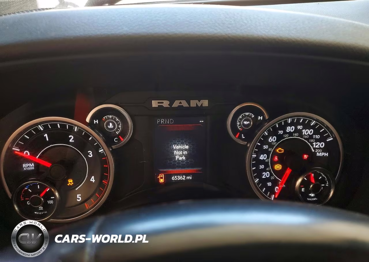 2020 Ram 2500 Big Horn VIN:3C6UR5DL0LG303862 - 9