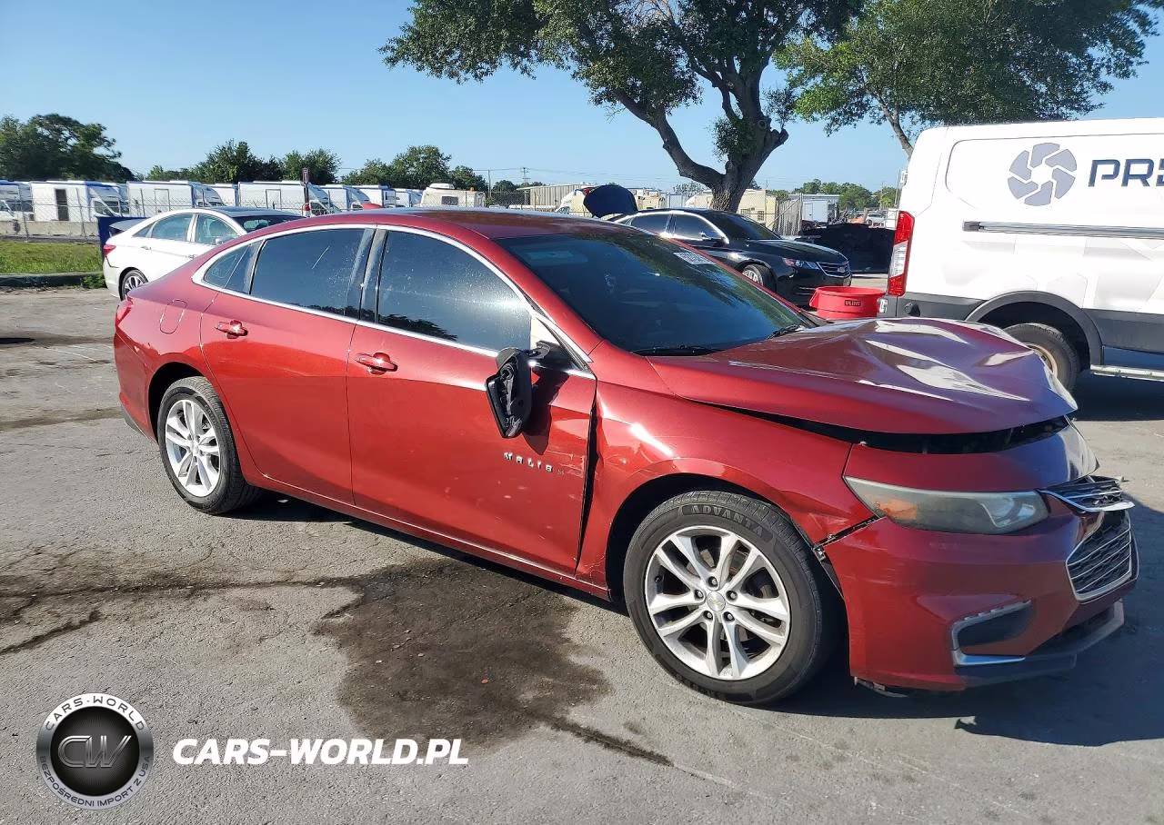 2018 Chevrolet Malibu Lt VIN:1G1ZD5ST3JF151177 - 4