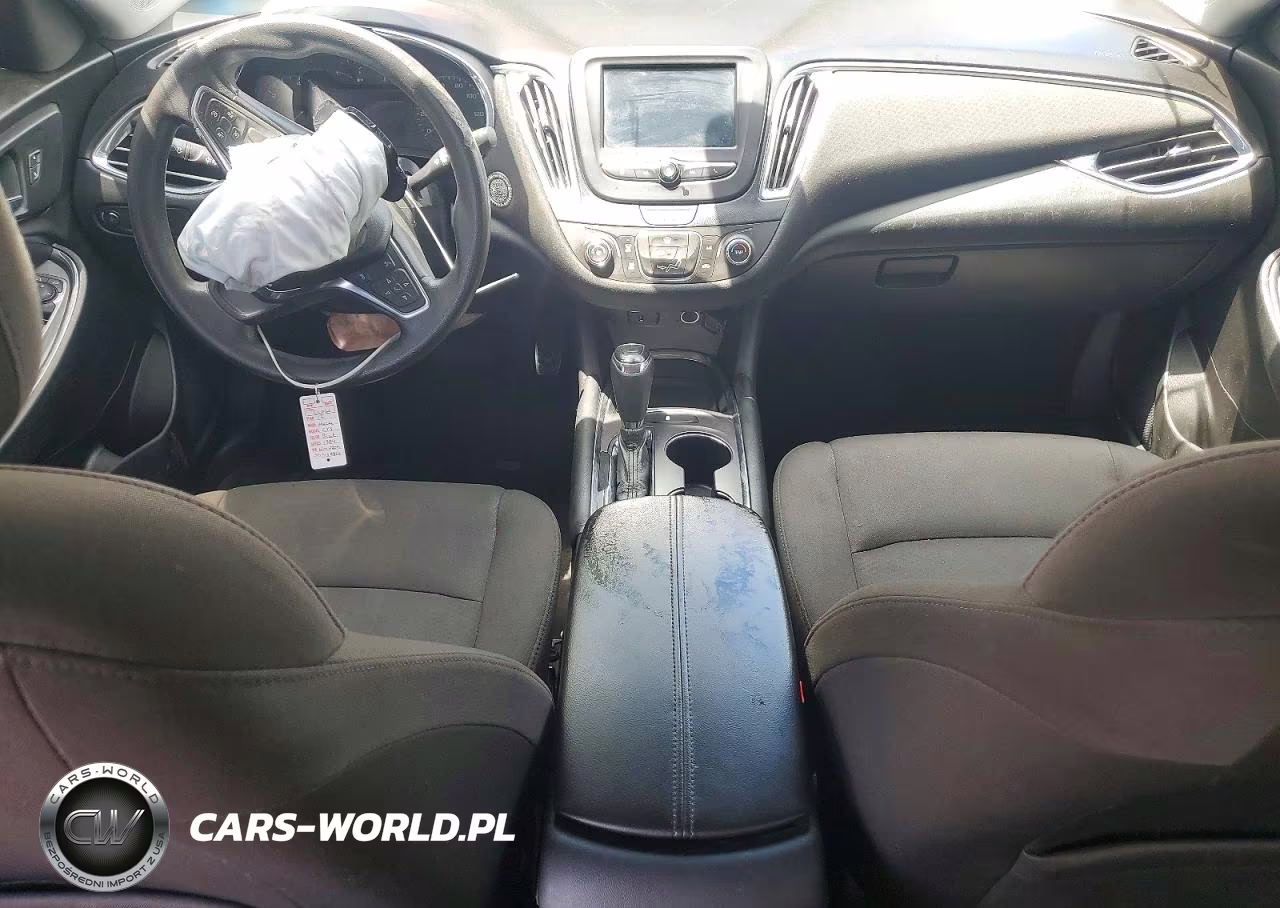 2018 Chevrolet Malibu Lt VIN:1G1ZD5ST3JF151177 - 8