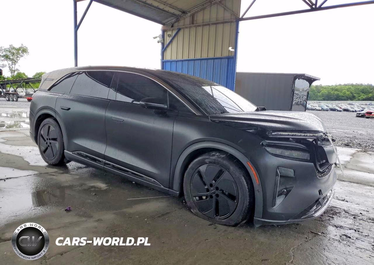 2026 Lucid Motors Gravity Grand Touring VIN:7UUG1GHJ3TA019769 - 4