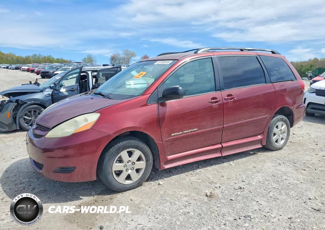 2006 Toyota Sienna Le 8 Passenger – zdjęcie 1 z 13