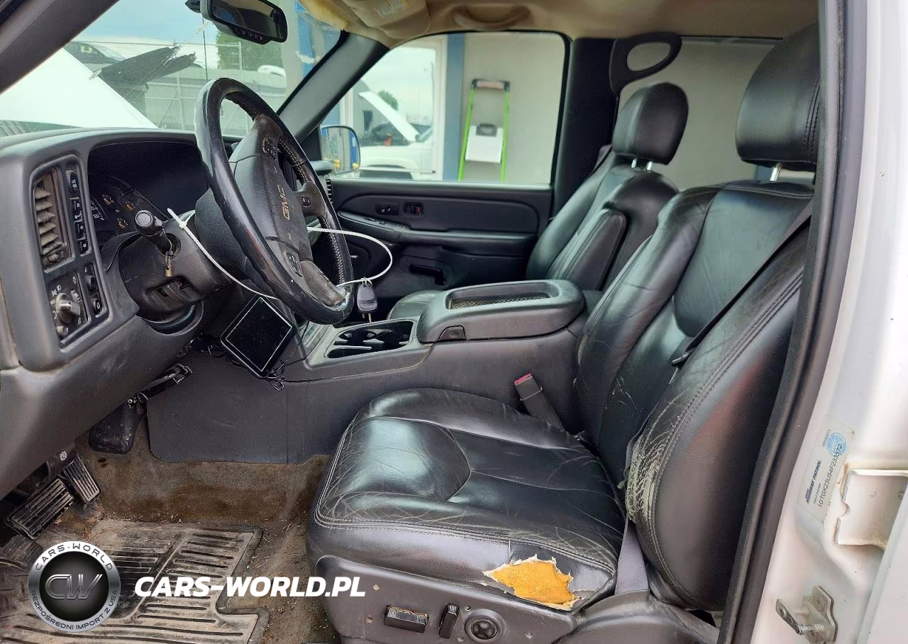 2004 GMC Sierra K2500 Crew Cab VIN:1GTGK23U54F233572 - 7