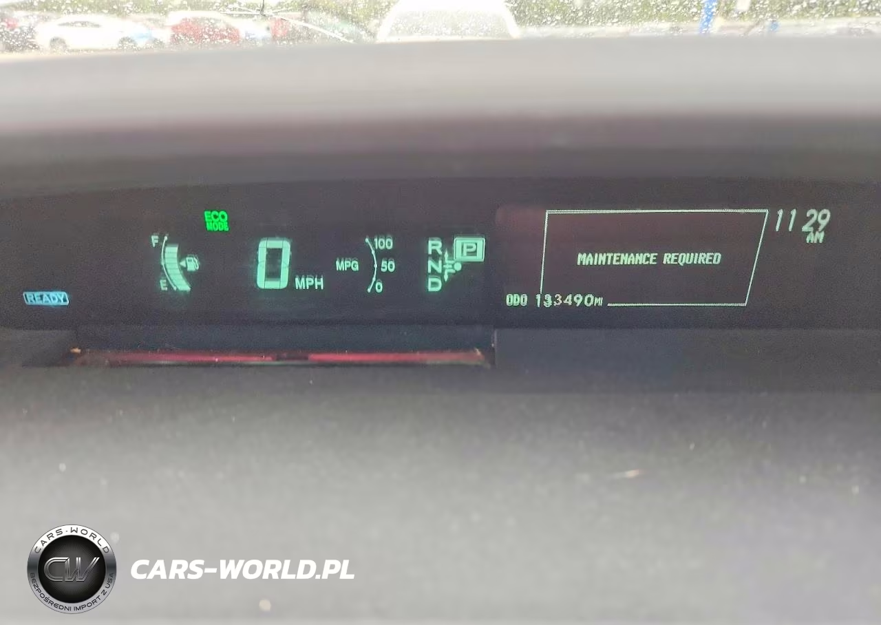 2015 Toyota Prius Two VIN:JTDKN3DU4F0480075 - 9