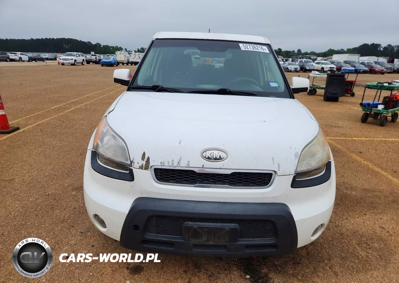 2011 Kia Soul + VIN:KNDJT2A23B7327493 - 5