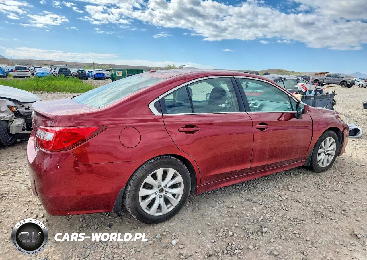 2015 Subaru Legacy 2.5I Premium VIN:4S3BNAC6XF3019422 - 3
