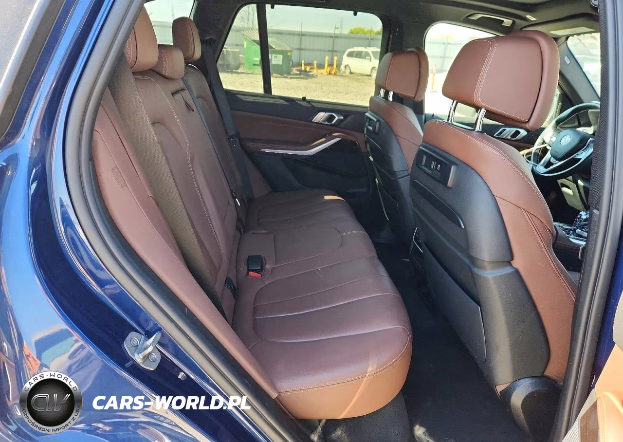 2021 BMW X5 xDrive45E VIN:5UXTA6C01M9H35579 - 10