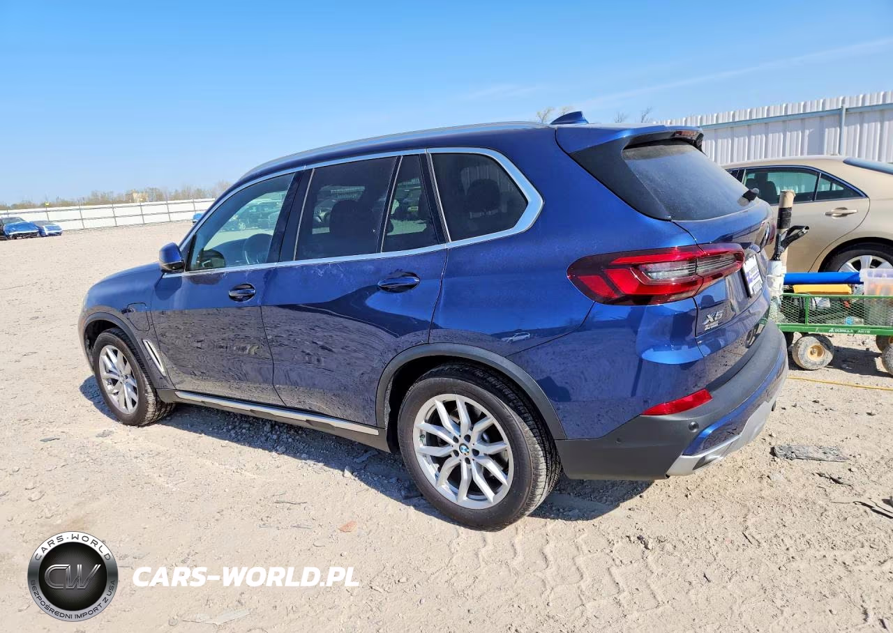 2021 BMW X5 xDrive45E VIN:5UXTA6C01M9H35579 - 2