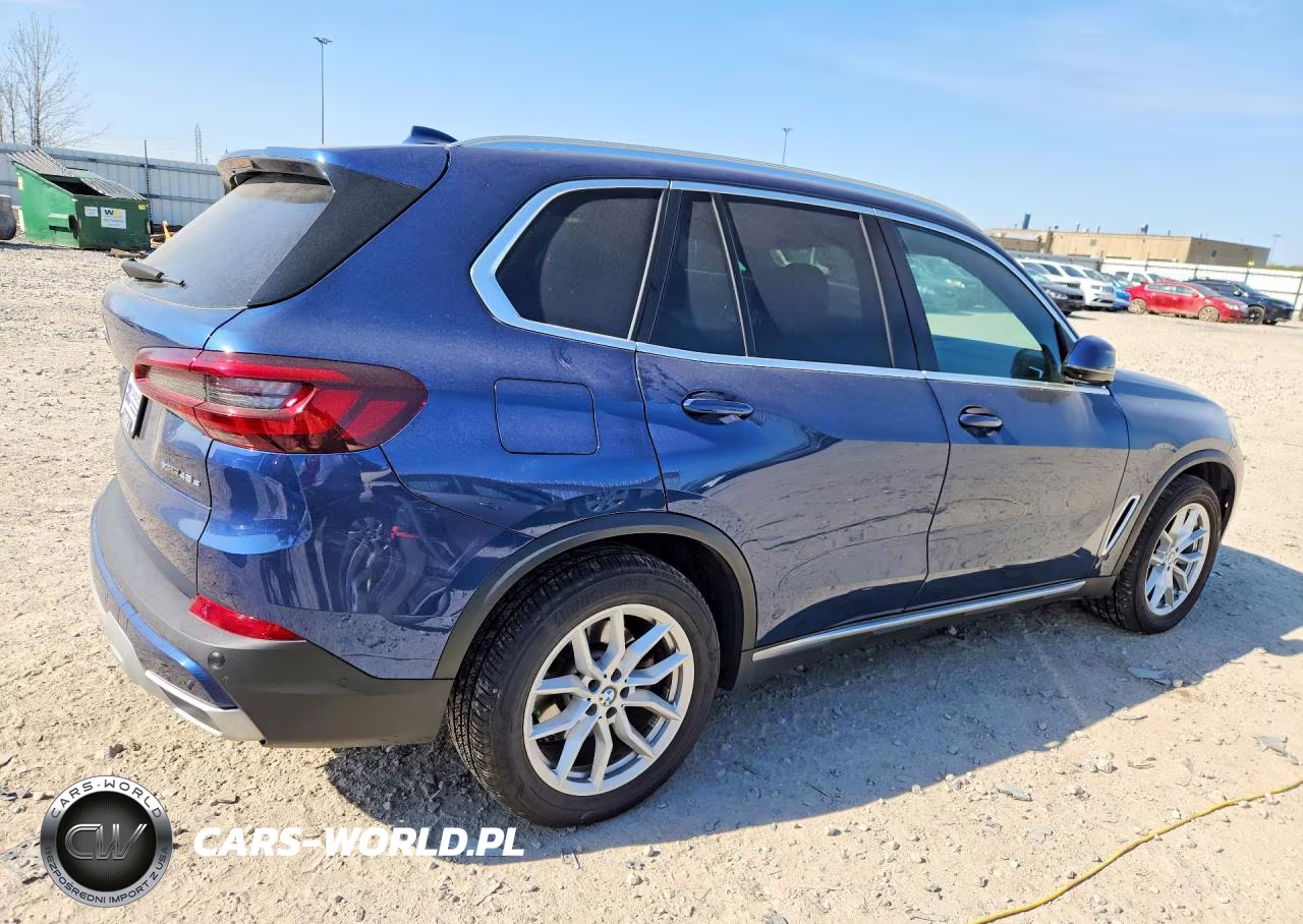2021 BMW X5 xDrive45E VIN:5UXTA6C01M9H35579 - 3