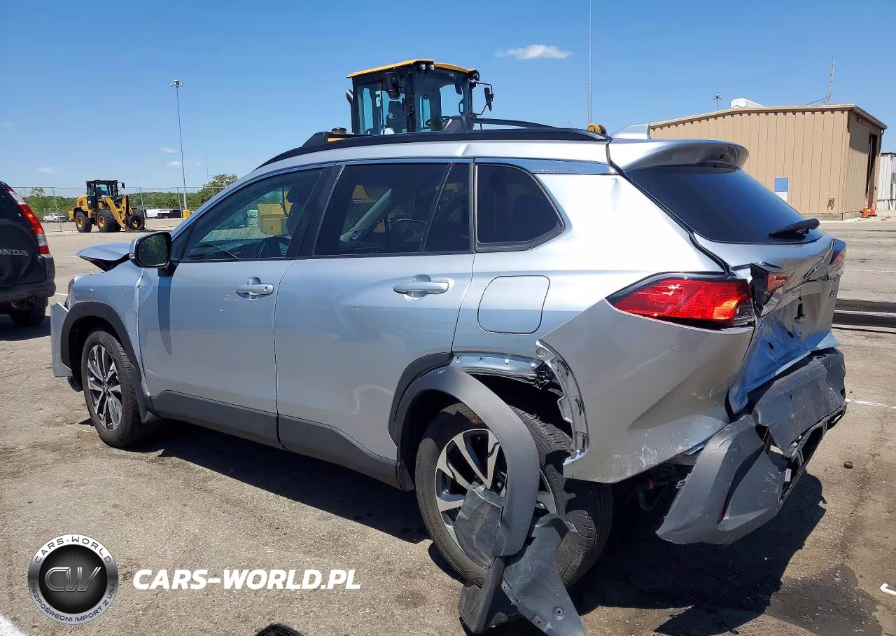 2023 Toyota Corolla Cross Xle VIN:7MUDAAAG4PV048307 - 2