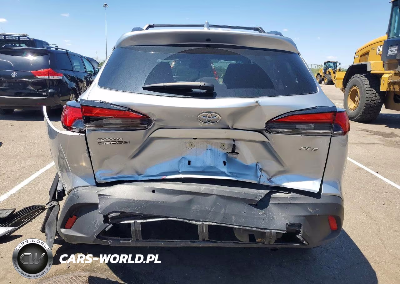 2023 Toyota Corolla Cross Xle VIN:7MUDAAAG4PV048307 - 6