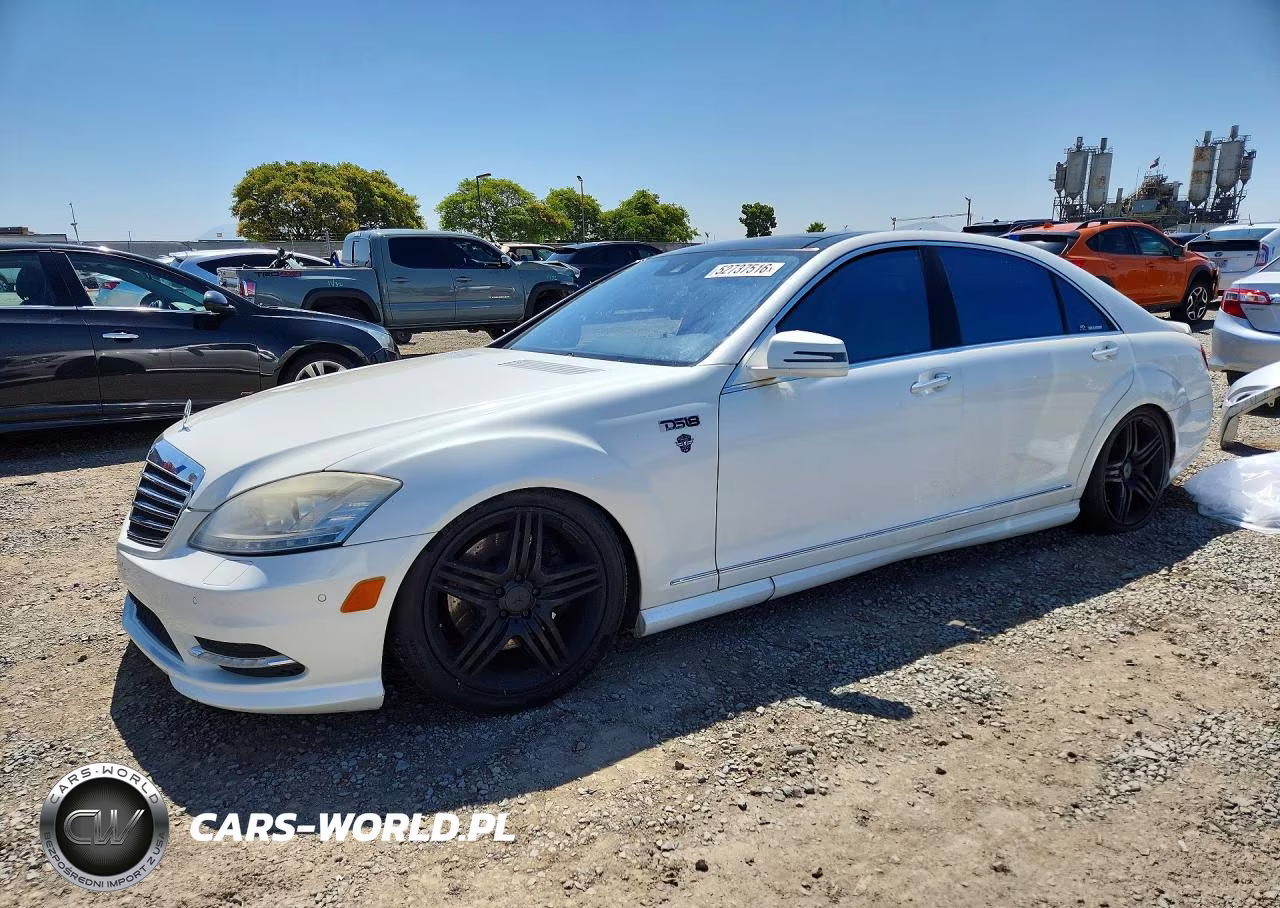 2013 Mercedes-Benz S 550