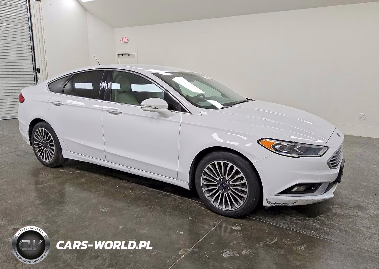 2017 Ford Fusion Titanium VIN:3FA6P0K94HR158697 - 4