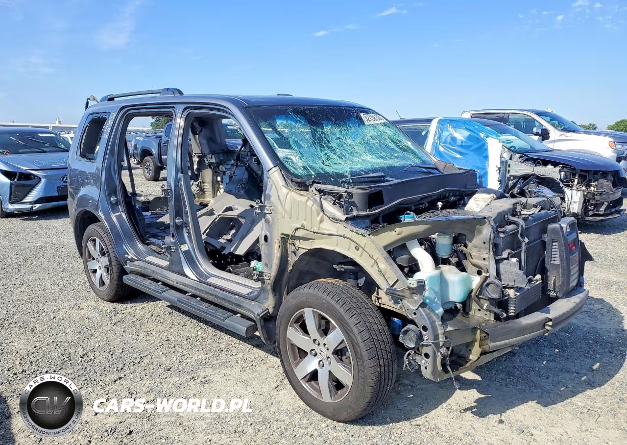 2012 Honda Pilot Touring VIN:5FNYF4H91CB051301 - 4
