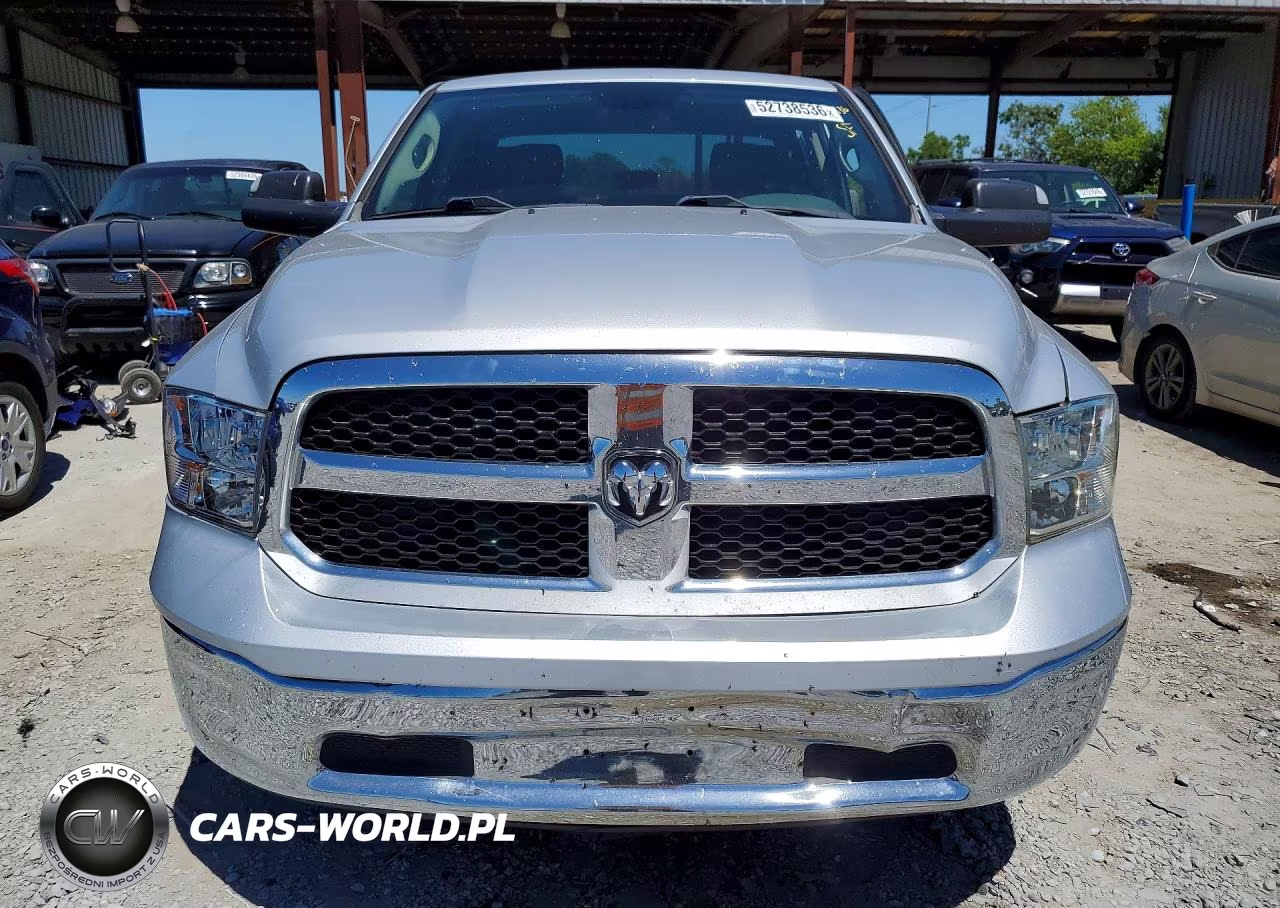 2019 Ram 1500 Classic Tradesman VIN:1C6RR6FT1KS500412 - 5