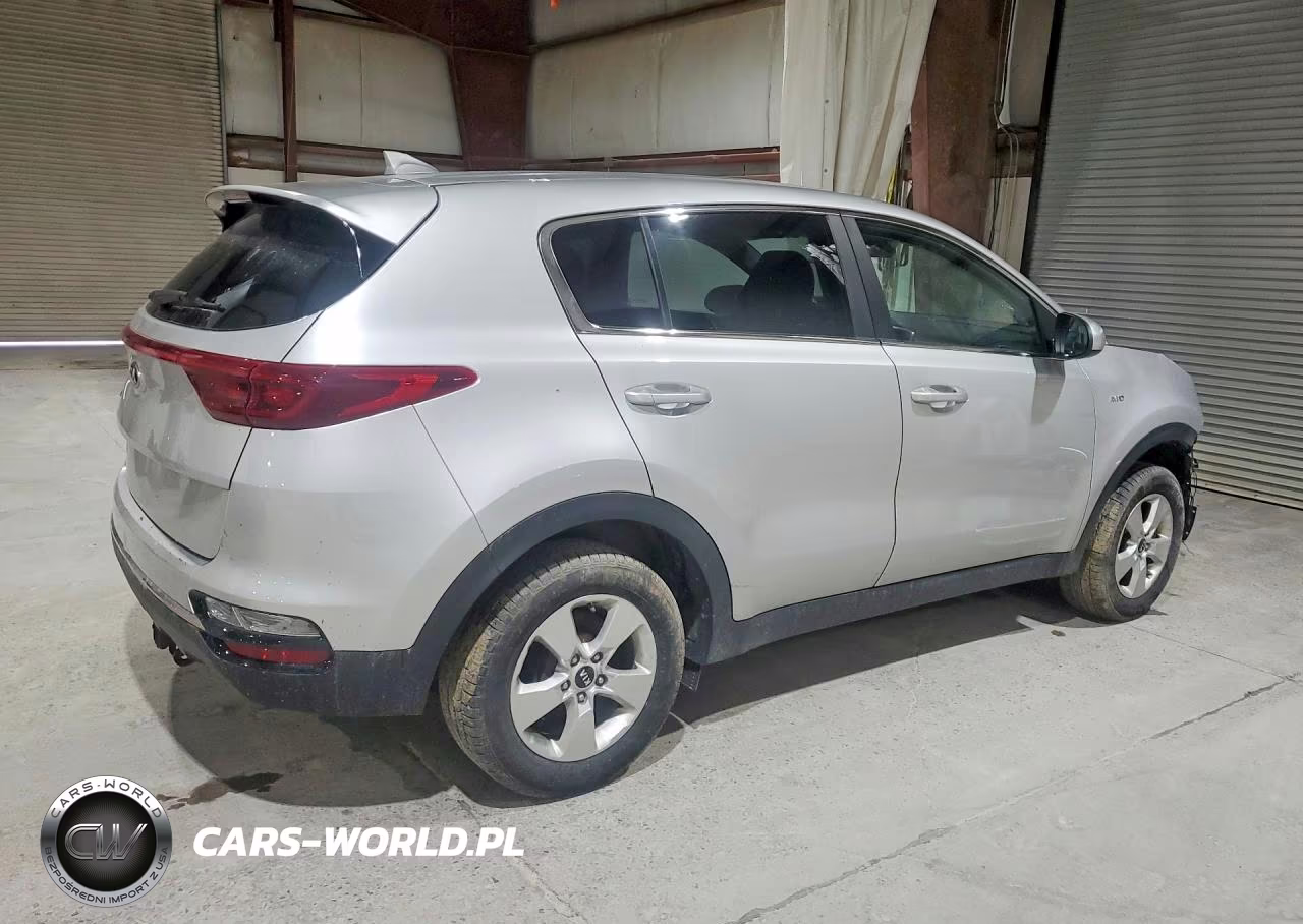 2020 Kia Sportage Lx VIN:KNDPMCAC4L7662625 - 3