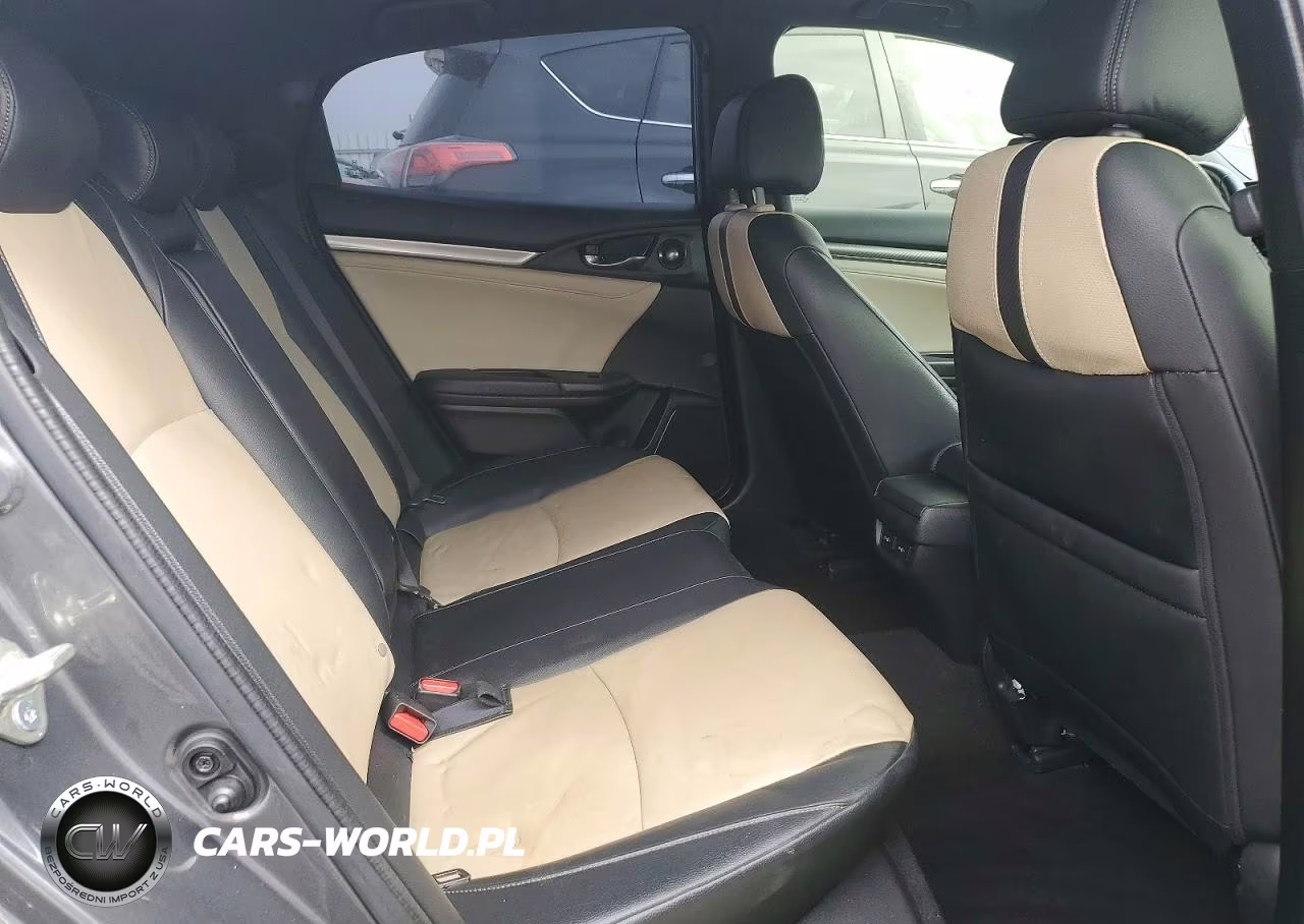 2018 Honda Civic Sport Touring VIN:SHHFK7H90JU427373 - 10