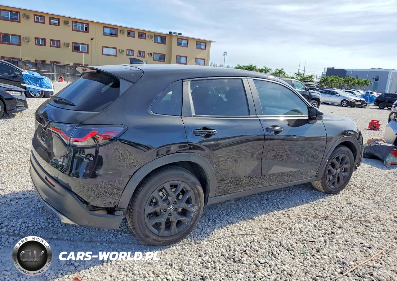 2025 Honda Hr-V Sport VIN:3CZRZ1H52SM722552 - 3