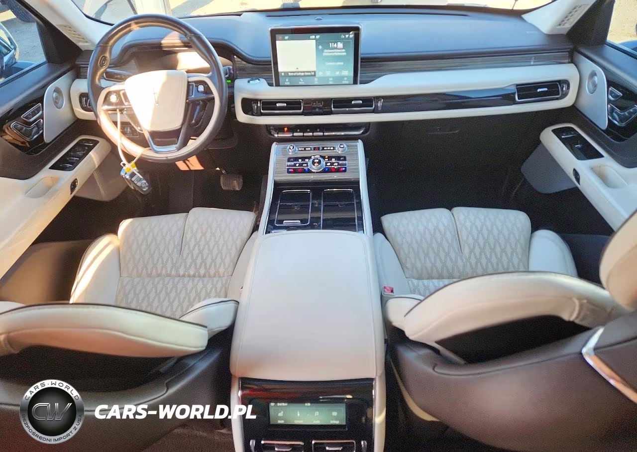 2020 Lincoln Aviator Black Label Grand Touring VIN:5LMYJ9YY4LGL25382 - 8