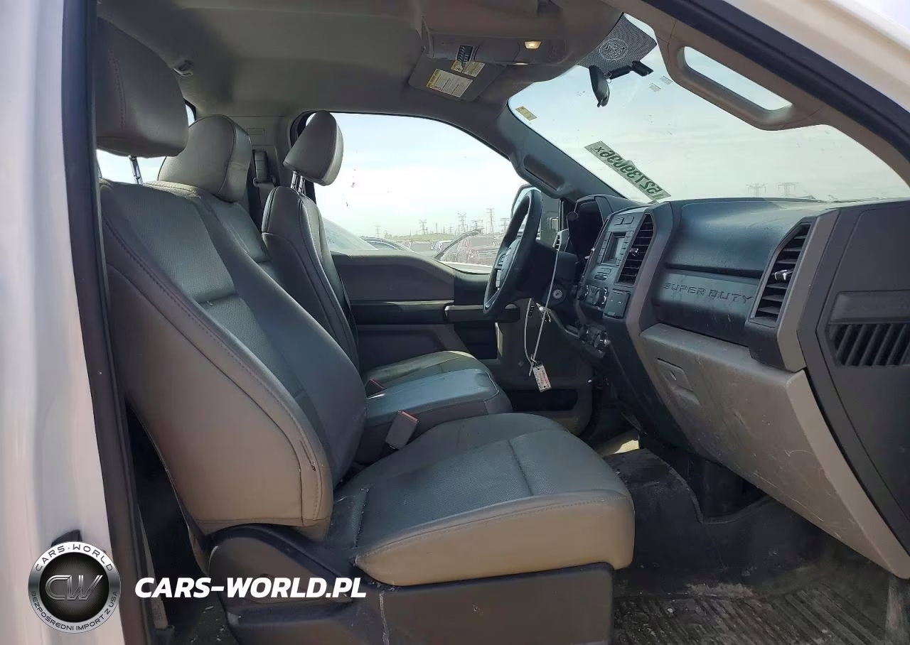 2019 Ford F250 Super Duty VIN:1FTBF2B67KEG79212 - 10