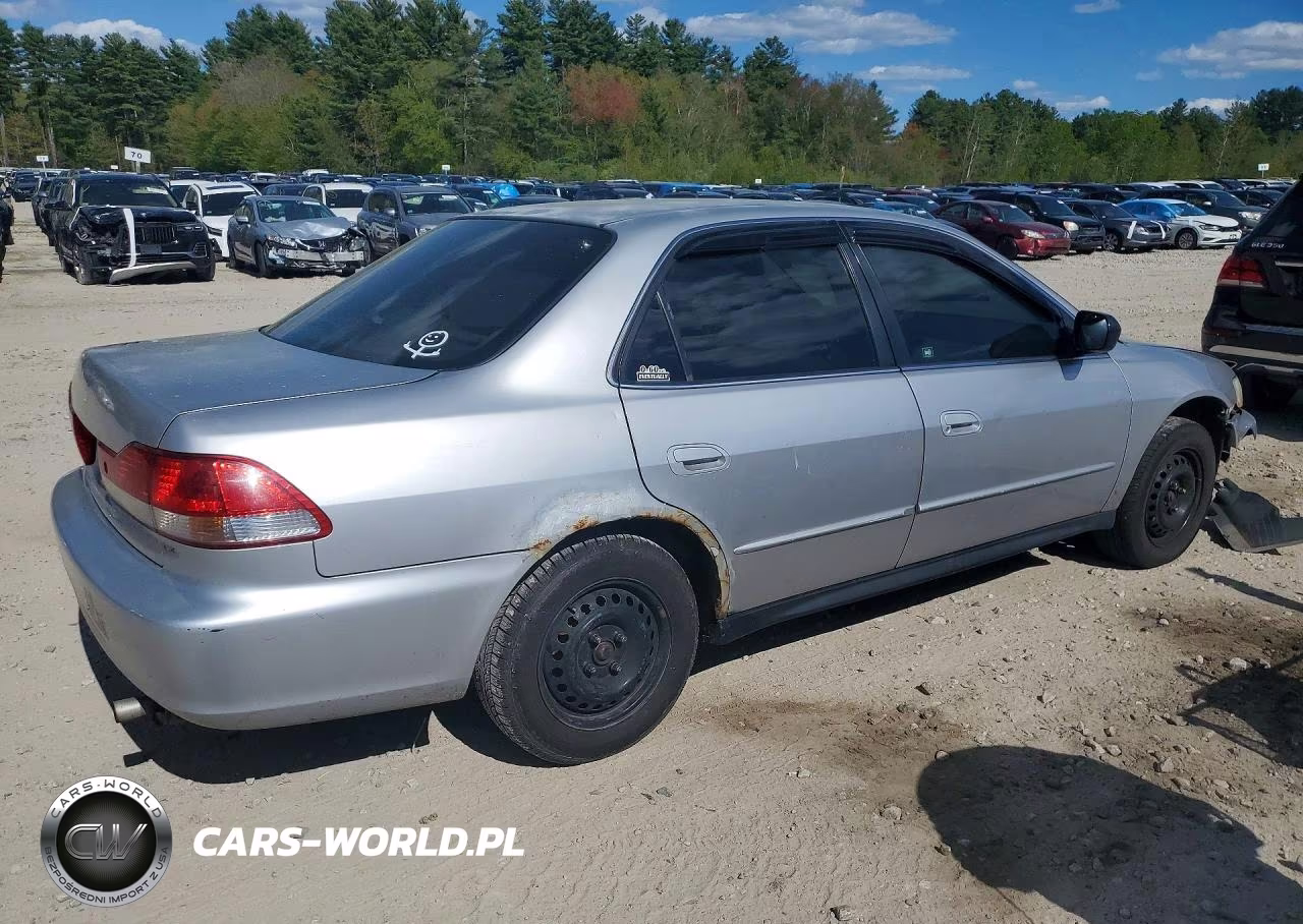2001 Honda Accord Lx VIN:JHMCG66501C010914 - 3