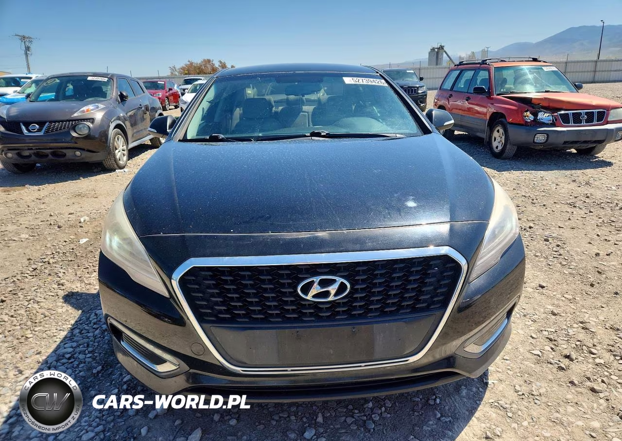2016 Hyundai Sonata Hybrid Se VIN:KMHE24L11GA014064 - 5