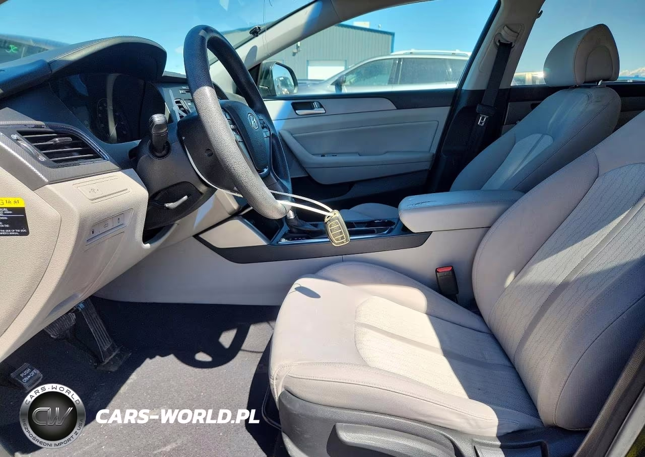 2016 Hyundai Sonata Hybrid Se VIN:KMHE24L11GA014064 - 7