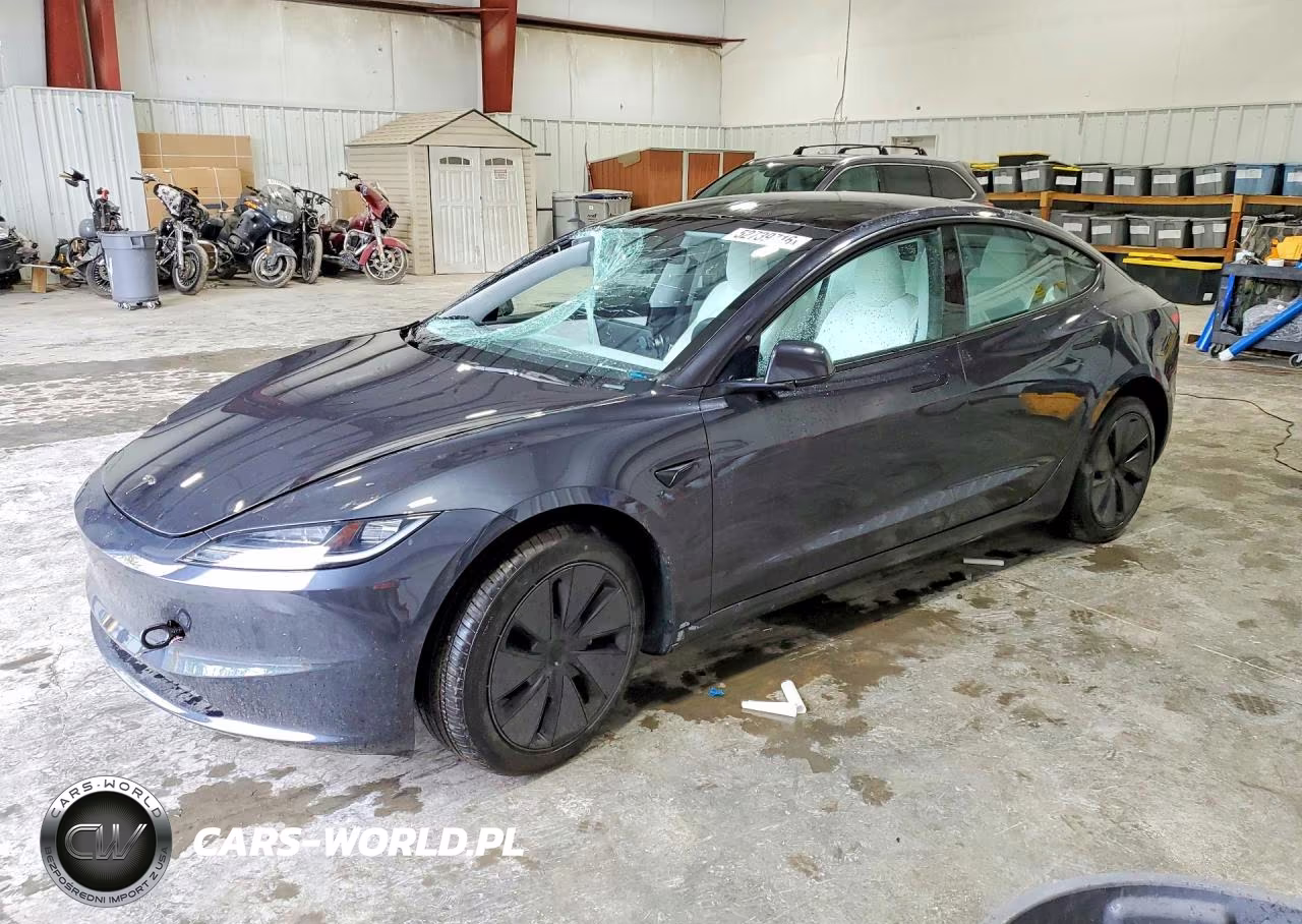 2024 Tesla Model 3 – zdjęcie 1 z 12