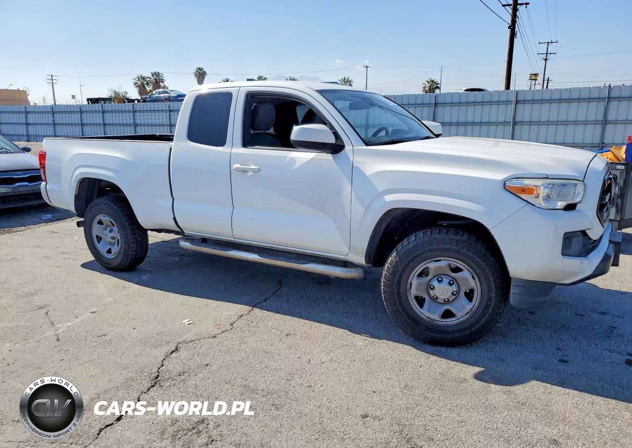 2018 Toyota Tacoma Sr VIN:5TFRX5GN3JX112074 - 4