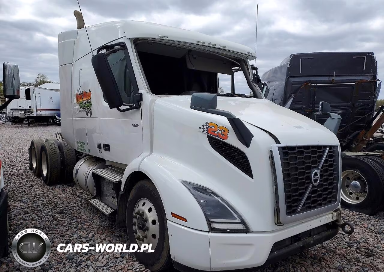 2020 Volvo Vnr Semi Truck