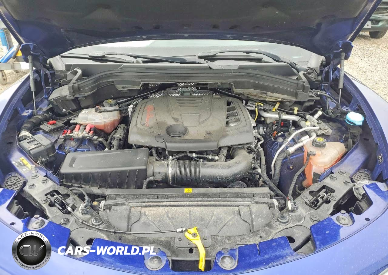 2022 Alfa Romeo Stelvio Ti VIN:ZASPAKBN7N7D38341 - 12
