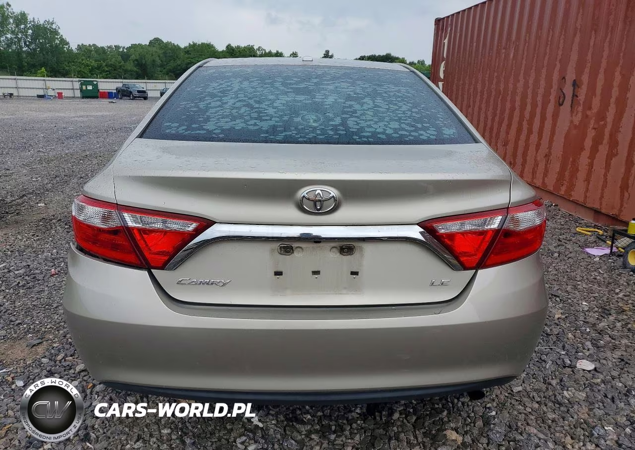 2015 Toyota Camry Le VIN:4T1BF1FK0FU496193 - 6