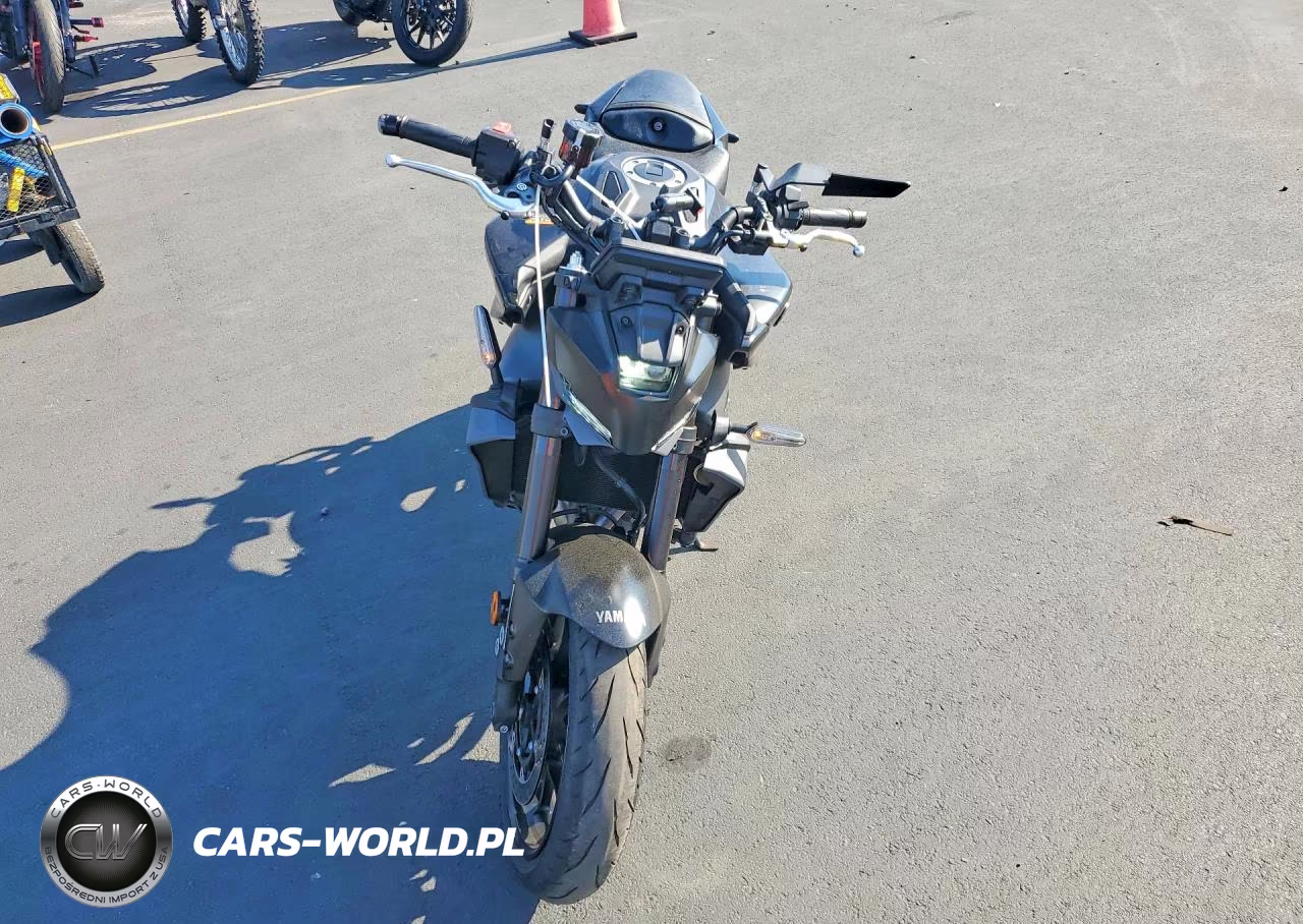 2025 Yamaha Mt09 C VIN:JYARN94Y9SA000648 - 2