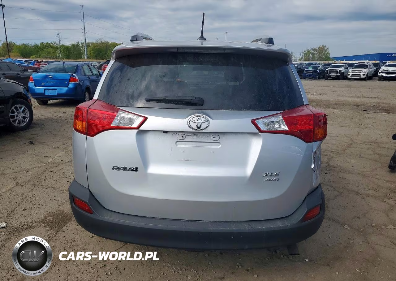 2015 Toyota Rav4 Xle VIN:2T3RFREVXFW239977 - 6