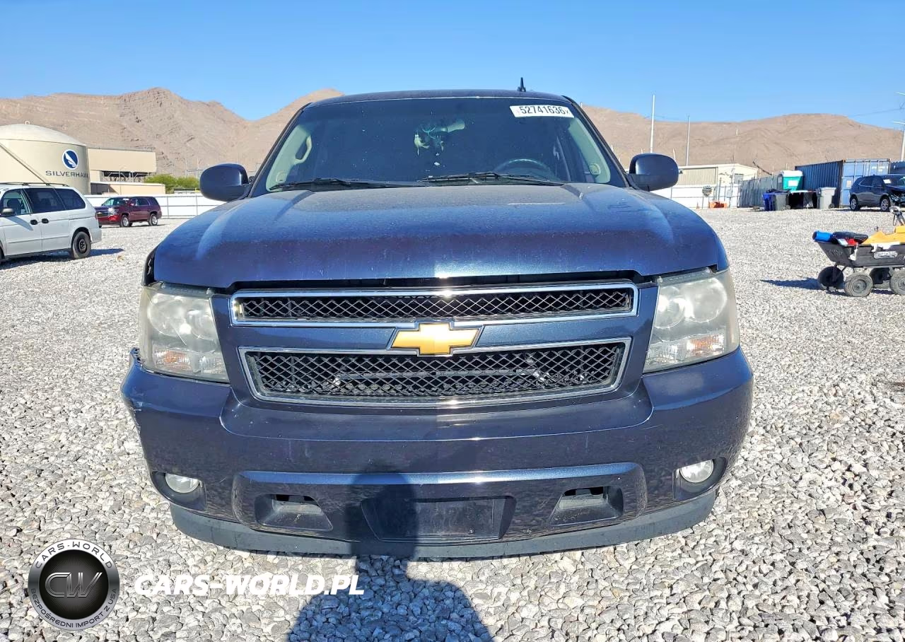2013 Chevrolet Suburban C1500 Lt VIN:1GNSCJE02DR218173 - 5