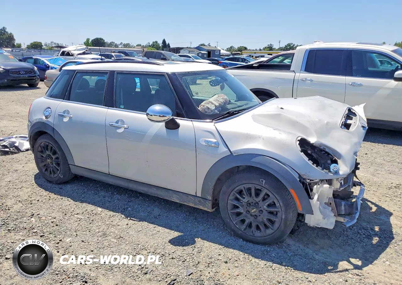 2015 Mini Cooper S VIN:WMWXU3C5XF2B58192 - 4