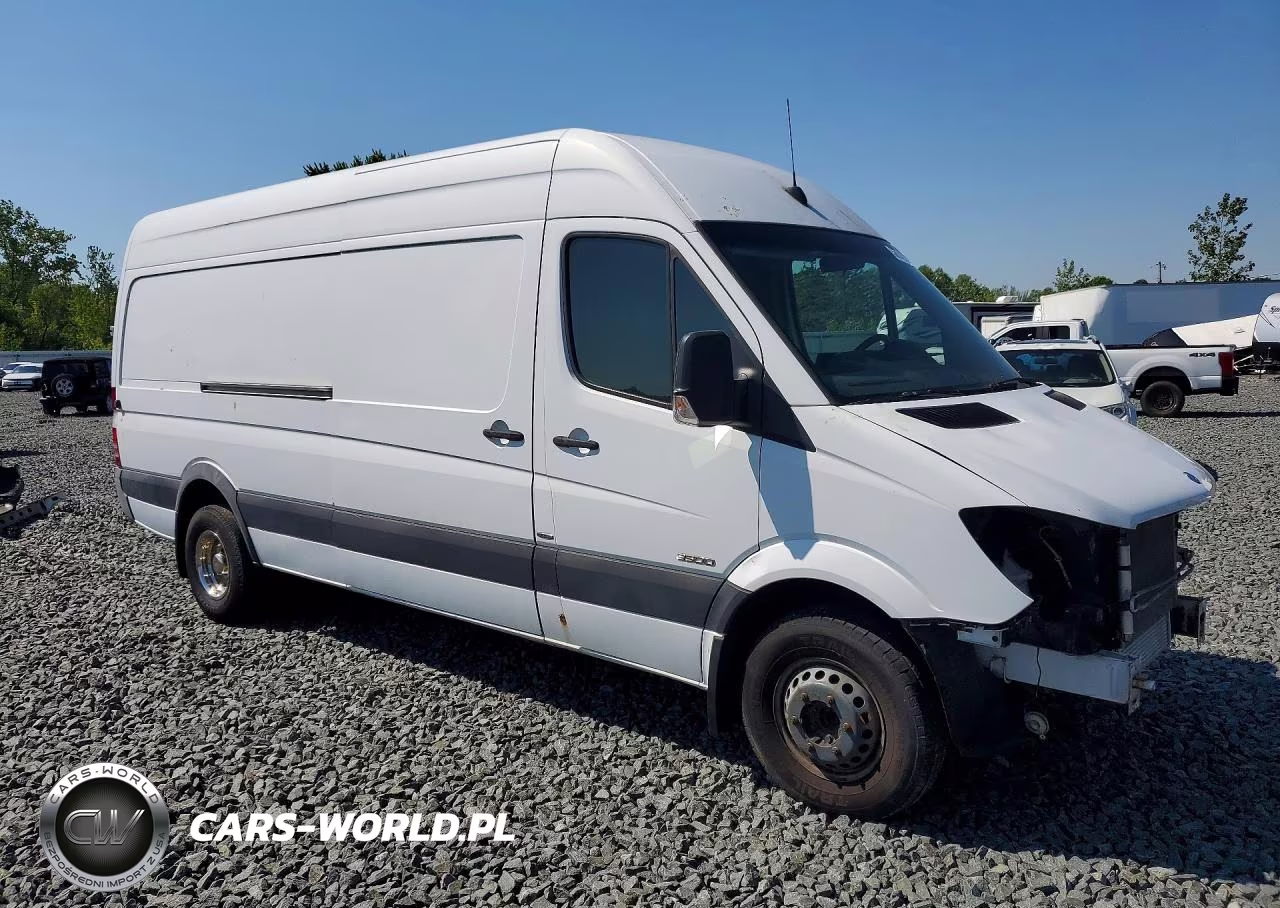 2014 Mercedes-Benz Sprinter 3500 VIN:WD3PF4CC8E5881318 - 4