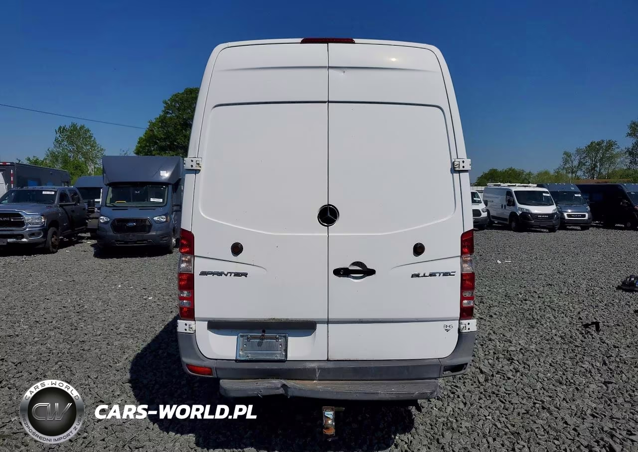 2014 Mercedes-Benz Sprinter 3500 VIN:WD3PF4CC8E5881318 - 6