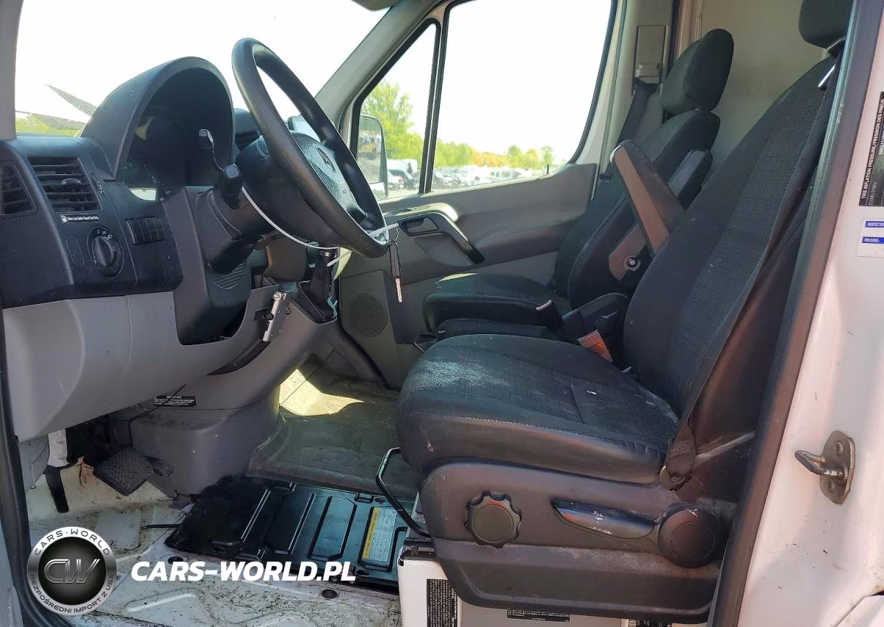 2014 Mercedes-Benz Sprinter 3500 VIN:WD3PF4CC8E5881318 - 7