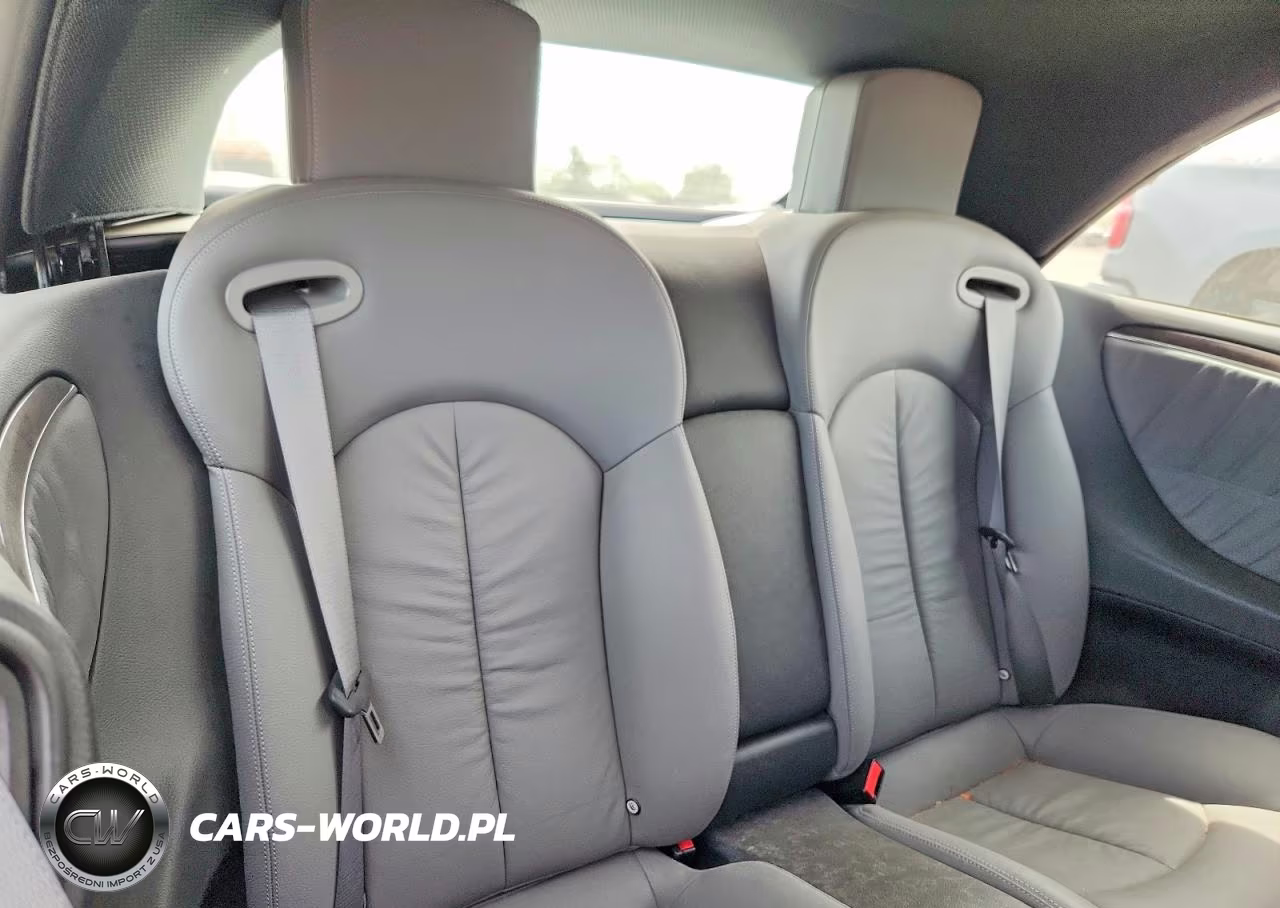 2007 Mercedes-Benz Clk 350 VIN:WDBTK56F47T075694 - 10