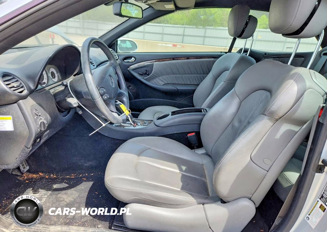2007 Mercedes-Benz Clk 350 VIN:WDBTK56F47T075694 - 7