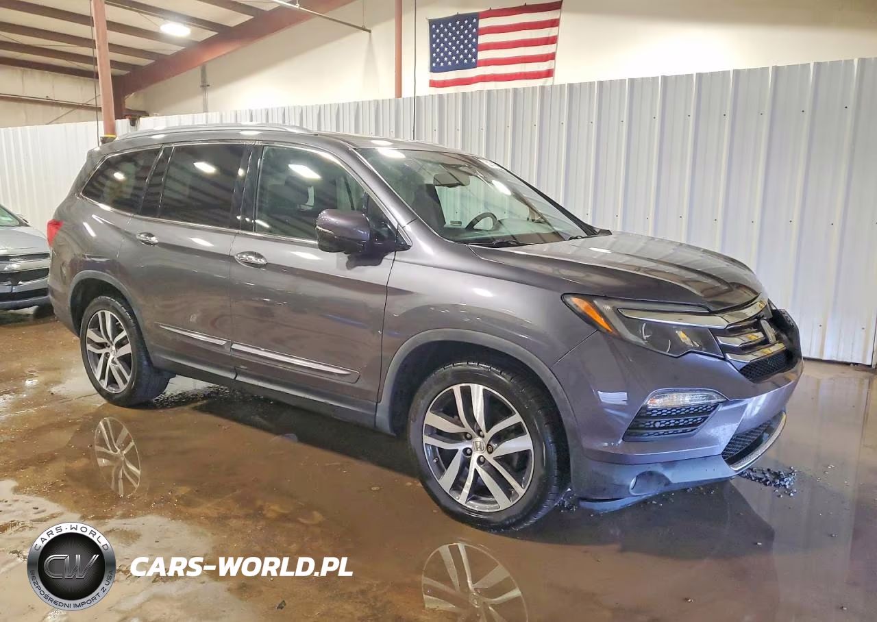 2018 Honda Pilot Touring VIN:5FNYF6H9XJB039799 - 4