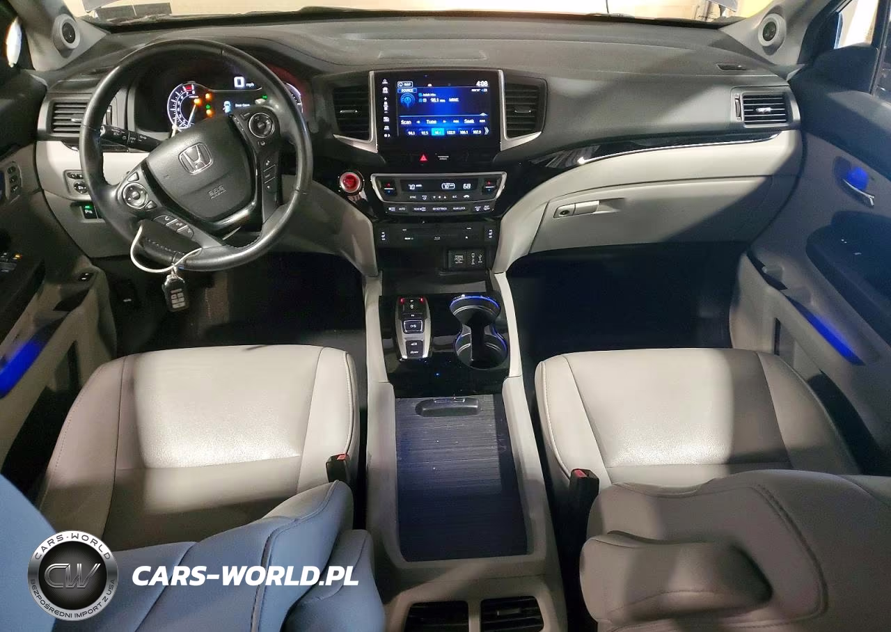 2018 Honda Pilot Touring VIN:5FNYF6H9XJB039799 - 8